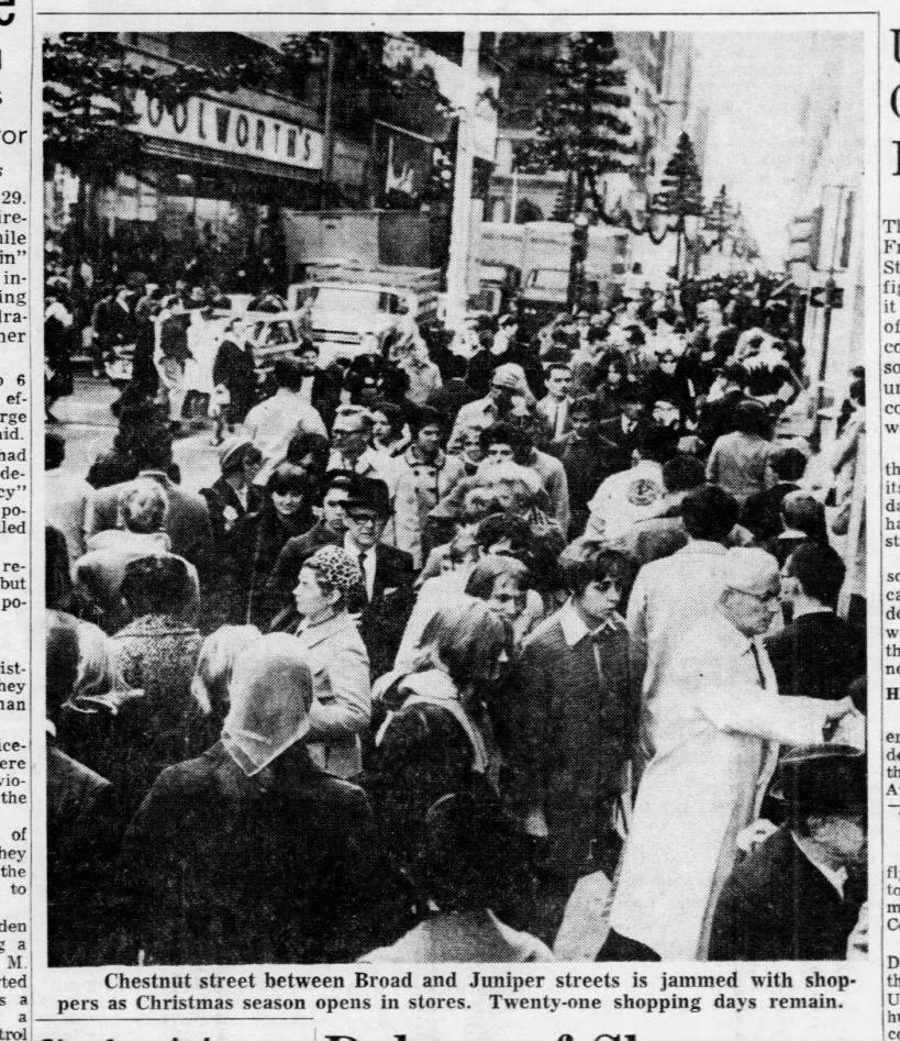 Black Friday crowds in Philadelphia in 1968 (Philadelphia Inquirer, 11.0.1968)