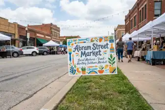 Arlington Yard Signs