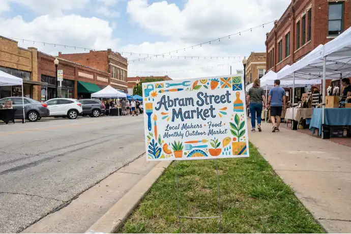 Arlington Yard Signs
