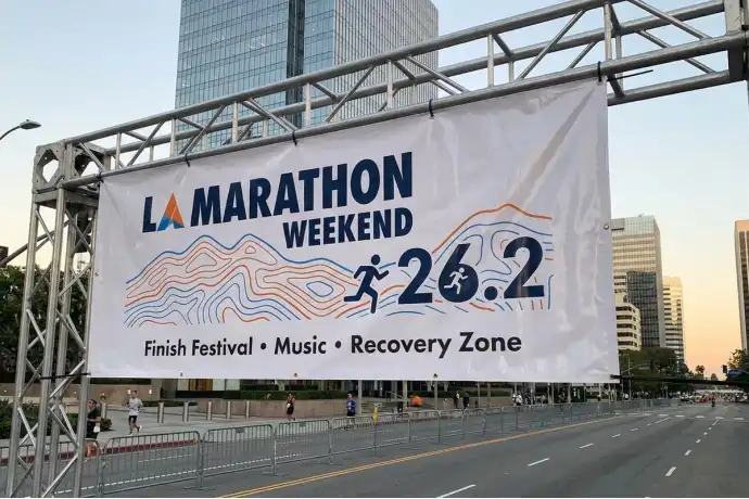 Custom Banners Los Angeles